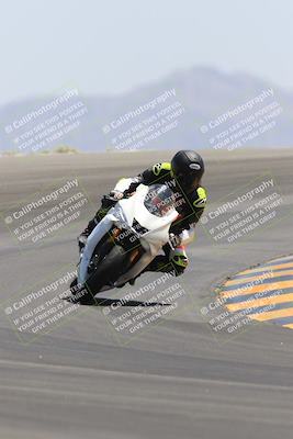 media/May-14-2023-SoCal Trackdays (Sun) [[024eb53b40]]/Turn 12 (1145am)/